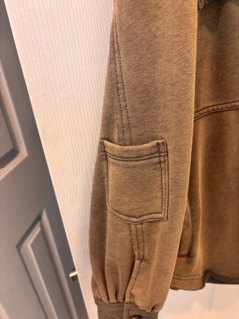 POL Oversized Shacket‎ - Picture 2 of 5